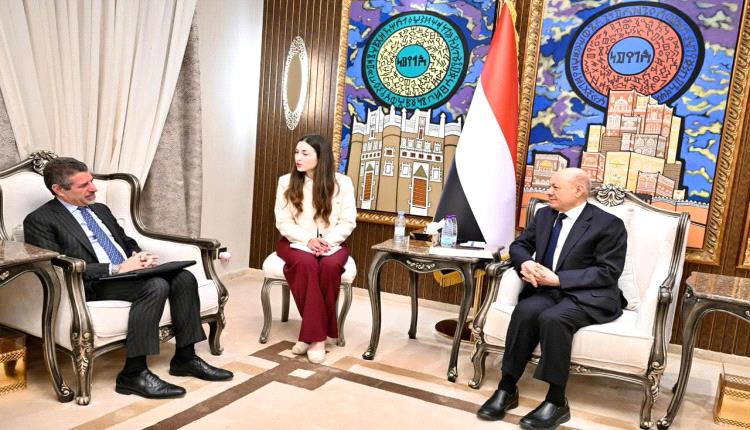 مصدر دبلوماسي رفيع المستوى يكشف أسباب ومبررات اعتراض أمريكي على قرار إخراج الإمارات من اليمن