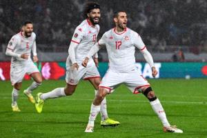 تونس تتخطى أوغندا بثلاثية ومواجهة عربية خالصة تجمع منتخبي الجزائر والسودان في كأس امم افريقيا