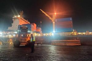 محطة المعلا للحاويات بميناء عدن تعود إلى خارطة الملاحة الدولية