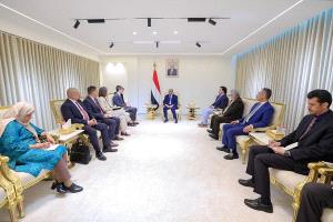 ابرز ماجاء في اجتماع رئيس الوزراء بن بريك بوفد البنك الدولي بعدن