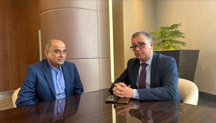 بن بريك: أتابع ملفي الكهرباء والمرتبات وسأعود إلى عدن قريبا