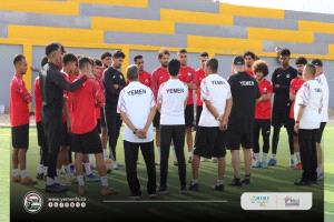 المنتخب اليمني يشد الرحال إلى ماليزيا قبل مواجهة بروناي في التصفيات الآسيوية