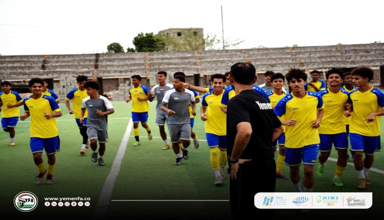بعثة ناشئي اليمن تعبر إلى شرورة براً تمهيدًا للرحلة الجوية نحو الدوحة