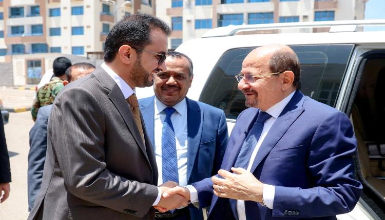 الزنداني يشدد على تسريع وتيرة الإصلاح الإداري والمؤسسي