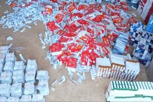 محاولات تهريب أدوية وأجهزة اتصالات عبر ميناء المكلا ومنفذ الوديعة بحضرموت (تفاصيل)