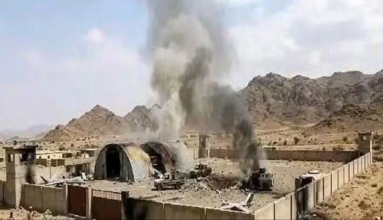عشرات القتلى والجرحى في حصيلة أولية لهجوم حوثي على معسكرات للشرعية اليمنية بحضرموت ومأرب]صور وفيديوهات[