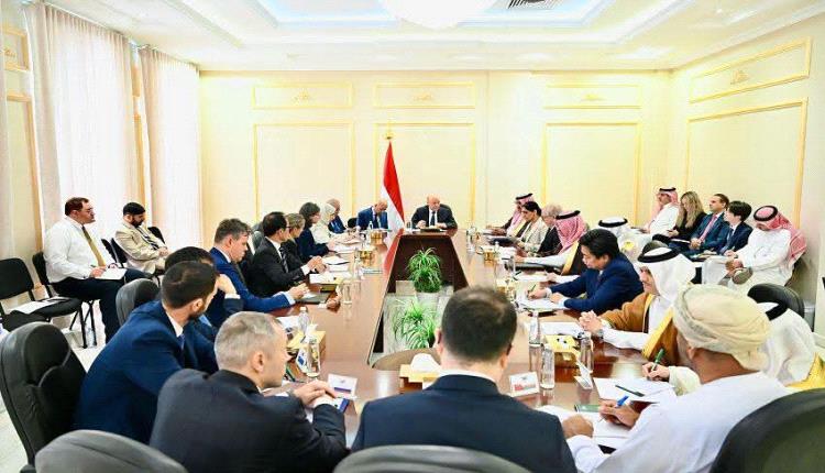 العليمي: مرحلة الاعتداء بلا كلفة انتهت.. ويدعو المجتمع الدولي لدعم الدولة اليمنية