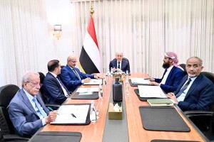 لماذا يستمر تعثر مجلس القيادة في تعيين وزيرين للتخطيط والإدارة المحلية حتى اليوم؟!