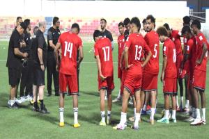 المنتخب اليمني الاول يدشن تحضيراته في عدن استعداداً لخليجي 27