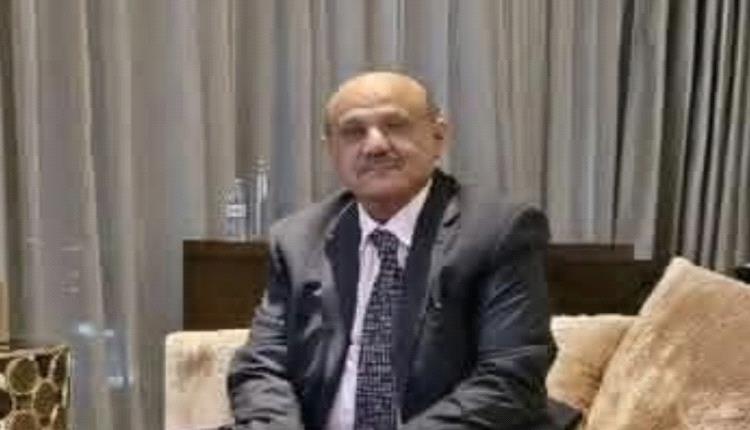 محافظ البنك المركزي يوضح حقيقة ضخ أموال مطبوعة وحجم الأموال المسحوبة والرواتب المودعة بالريال السعودي