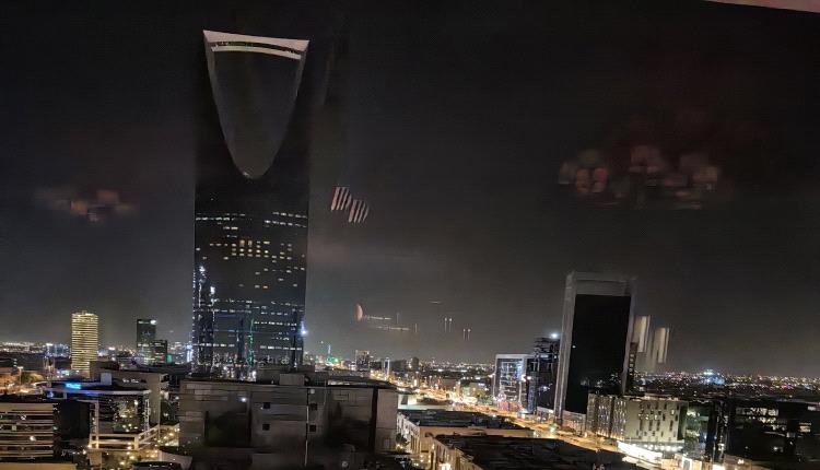 تقرير موسع لرويترز يلقي نظرة فاحصة عن تفاصيل استخدام السعودية للمال والنفوذ لفرض السيطرة في اليمن بعد إخراج الإمارات