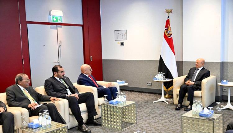 العليمي يطالب بدعم خليجي من ألمانيا لانهاء الانقلاب الحوثي على الدولة