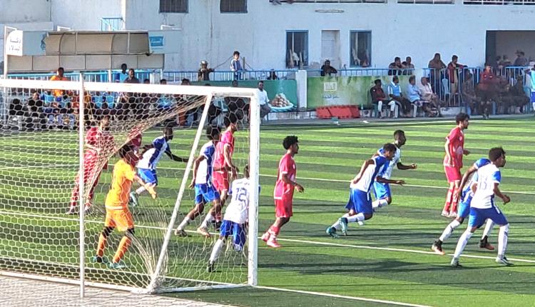 شعب صنعاء يتعثر أمام شباب عبس ويهدر فرصة مطاردة الصدارة