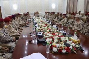 الفريق الداعري يؤكد على ضرورة التعاطي المتزن مع تطورات الأوضاع بحضرموت والمهرة وعدم حرف البوصلة