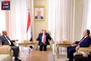 توجيه هام صادر عن رئيس الوزراء لمحافظ البنك المركزي اليمني ونائب وزير المالية