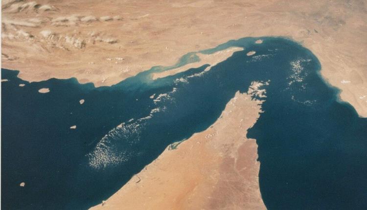 الحوثيون يوجهون رسالة إلكترونية إلى الشركات بعدم تحميل أو تفريغ البضائع في الموانئ السعودية