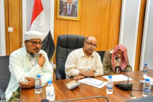 الخنبشي يدعو لتعزيز الخطاب الديني لمواجهة الفكر الحوثي وتوحيد الصف الداخلي بحضرموت