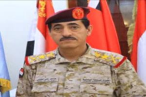 وزير دفاع الشرعية يهدد بالتصدي لاي طيران معادي ينتهك أجواء اليمن