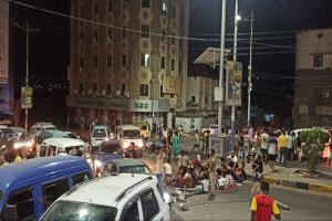 احتجاجات عدن بين حق المواطنين في التعبير ومسؤولية السلطة في معالجة الأزمات