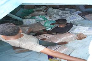 من "بندر عباس" إلى سواحل "لحج" ضربة أمنية قاصمة لشبكات التهريب الإيرانية في الصبيحة (صور)