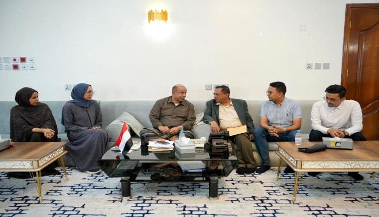 الخنبشي يطلع على التحضيرات الجارية لقمة ثقافية يمنية قادمة بالمكلا ويؤكد بان حضرموت حاضنة للإبداع والفنون
