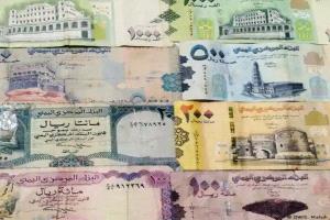 الحوثيون يعلتون سحب واستبدال العملة المتداولة بمناطق الساحل الغربي لليمن
