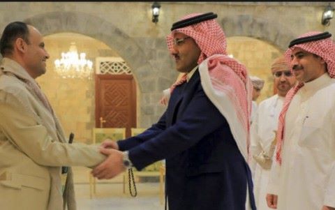 وكالة تكشف قوام وفد الحوثيين المغادر باتجاه السعودية على متن طائرة عمانية