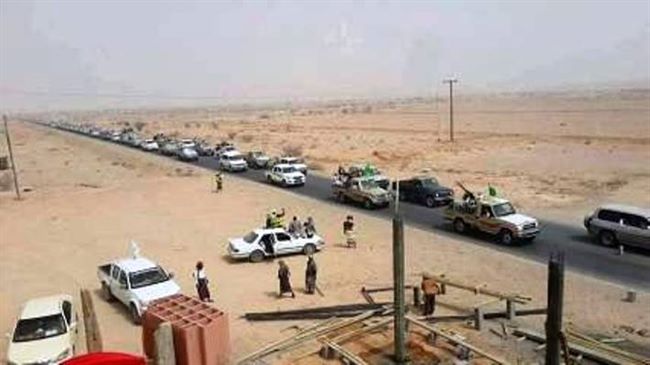 بالفيديو والصور لحظات  وصول أصخم المواكب القبلية المسلحة الى عدن