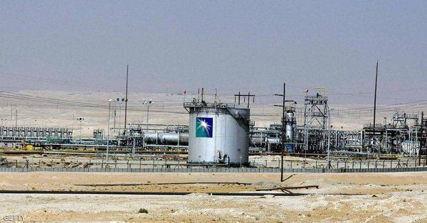 نائب وزير الدفاع السعودي يكشف عمن أصدر أوامر الهجوم على محطتين لأرامكو