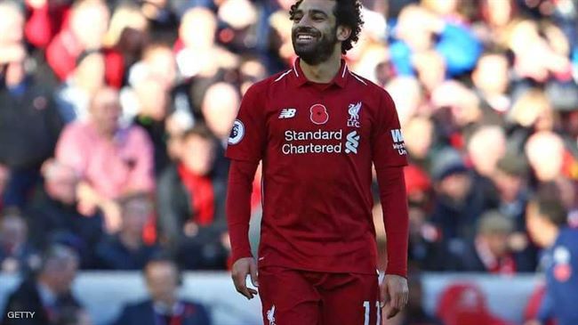 محمد صلاح ينافس على جائزة بحوزته وسط تهديد من زميل له