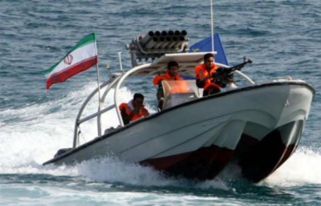رويترز تكشف عن سحب قصة احتجاز إيران قارب صيد سعوديا واعتقال طاقمه