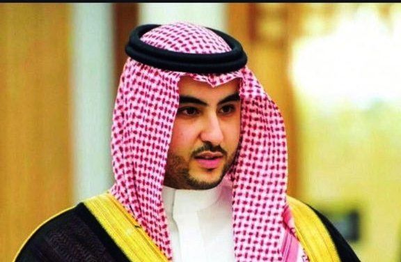 نائب وزيرالدفاع السعودي بعلق الهجوم على مطار أبها ويتوعد بردع حازم