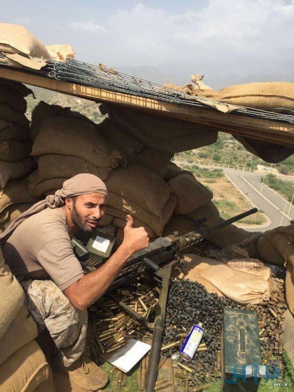 صورة وقصة جندي سعودي يقاتل الحوثيين ورصاصة برأسه منذ 7سنوات